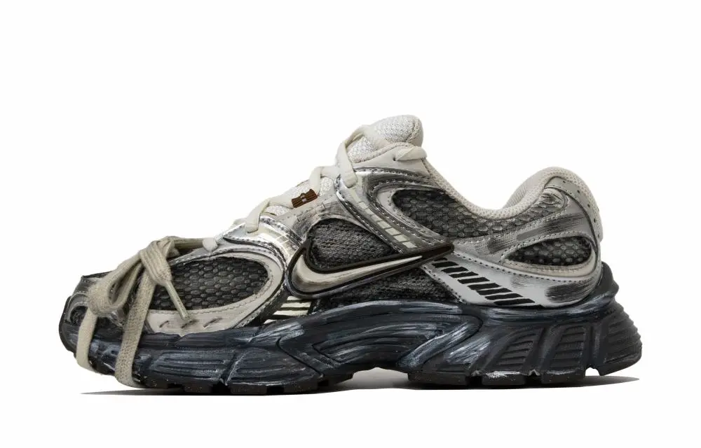 Nike V5 RNR Cushioning, Wear Resistant Low top Running Shoes Women's