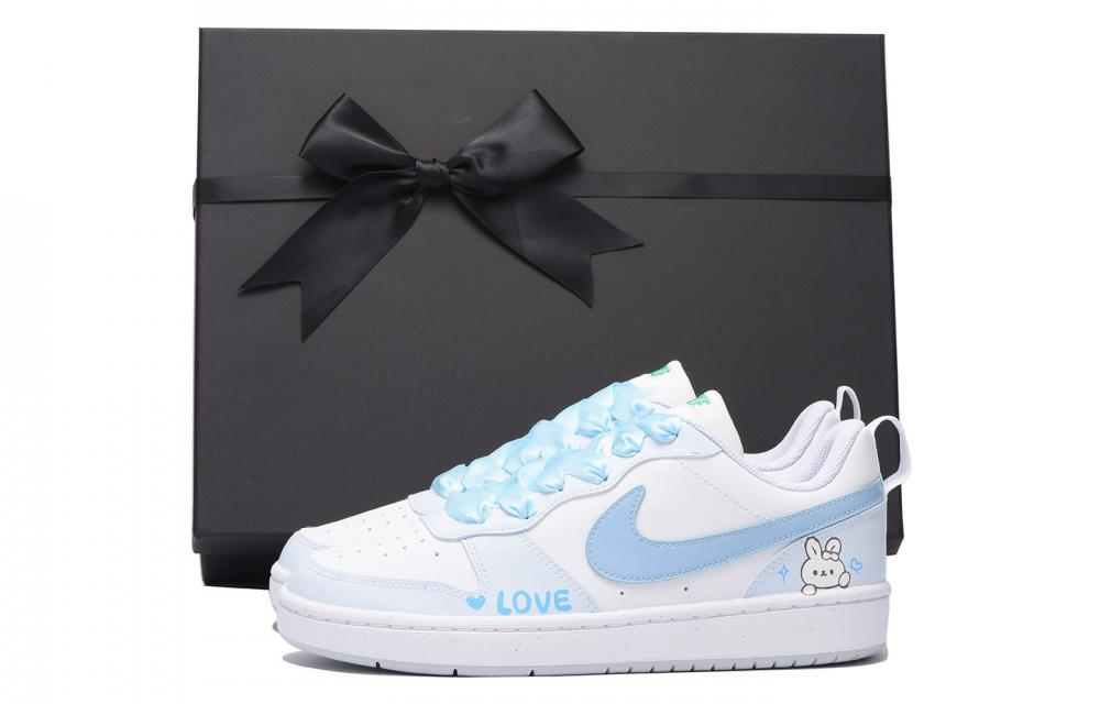 Nike Court Borough Low Chestnut Slip-Resistant Coverage Low-Top Skateboard Shoes GS White Blue