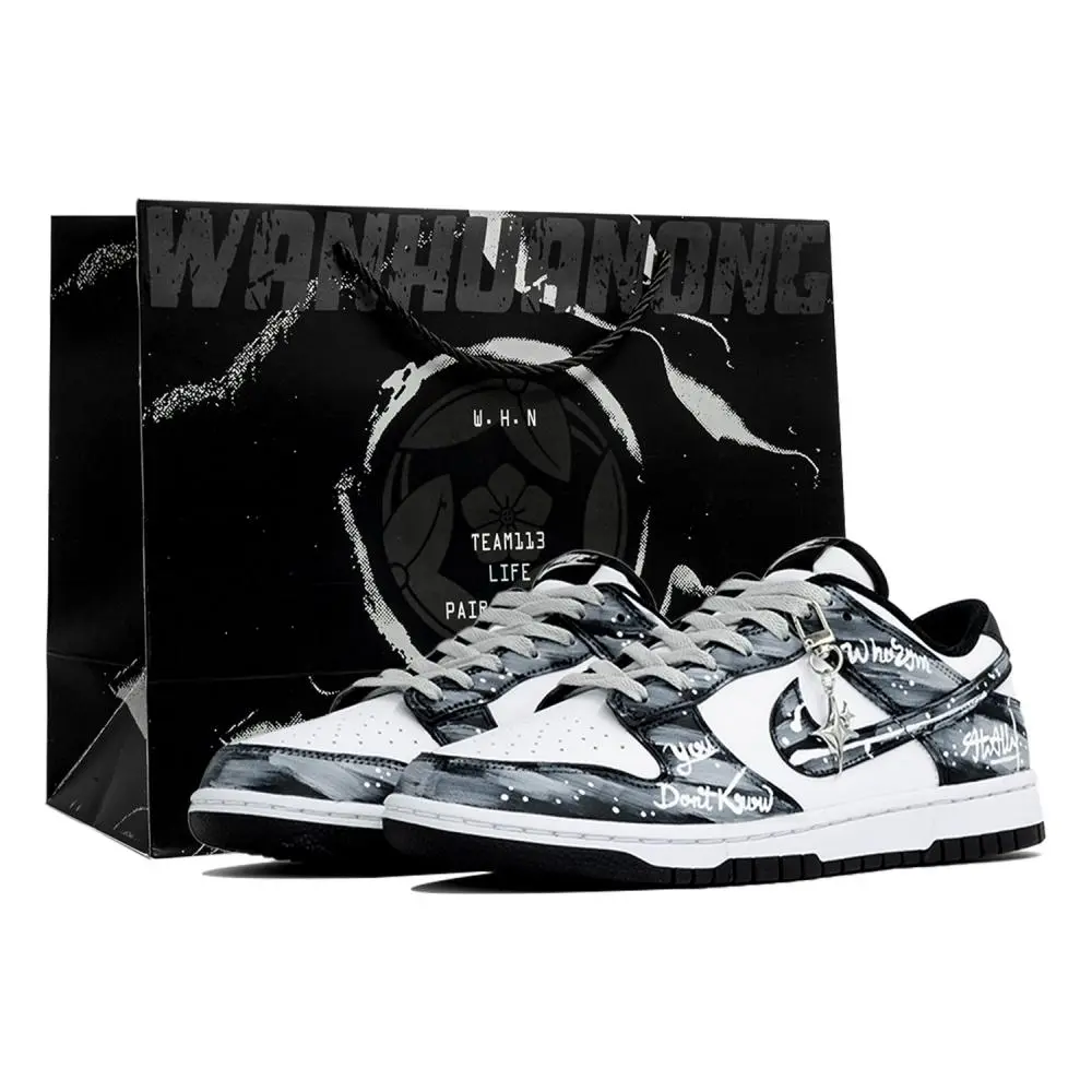 Nike Dunk Kaleidoscope, Quick Flash Star, Shopping Bag Abrasion Resistant Low Top Skateboard Shoes Unisex Gray White