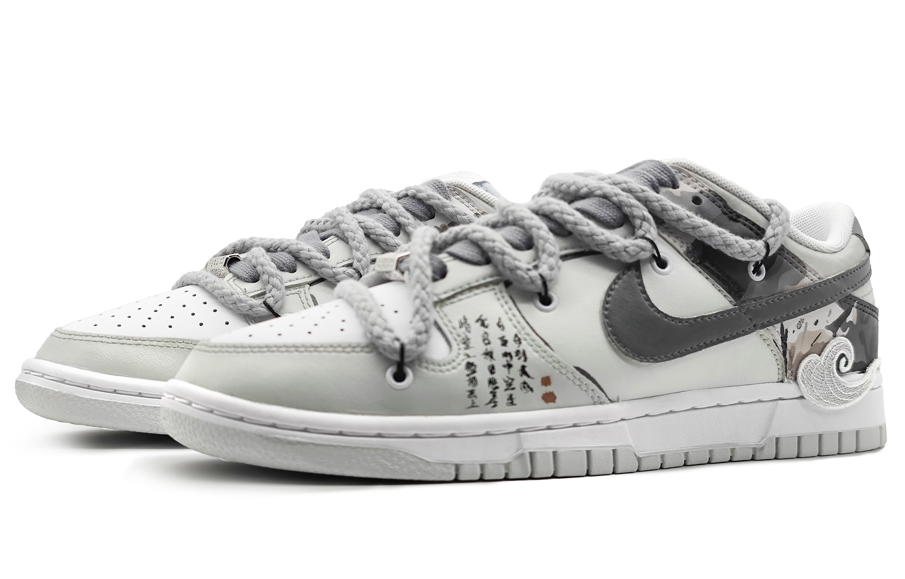 Nike Dunk Low-Top Skateboard Shoes Men's Gray White купить в интернет-магазине Yoocart с быстрой доставкой по России.