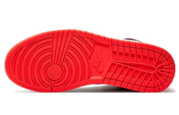 Jordan 1 Retro Russell Westbrook PE купить в интернет-магазине Yoocart с быстрой доставкой по России.
