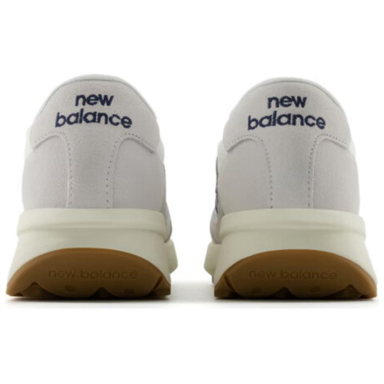 New Balance 370 Low Top Casual Shoes Unisex Ecru купить в интернет-магазине Yoocart с быстрой доставкой по России.