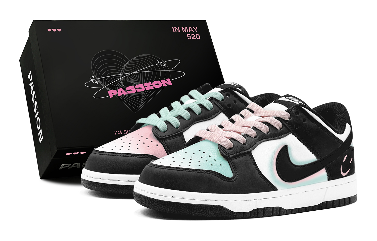 Nike Dunk Skateboard Shoes Men's Low top Pink