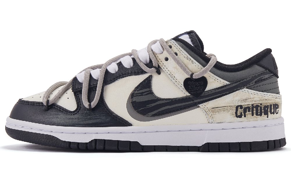 Nike Dunk Criticism Low Top Skateboard Shoes GS Black White Yellow