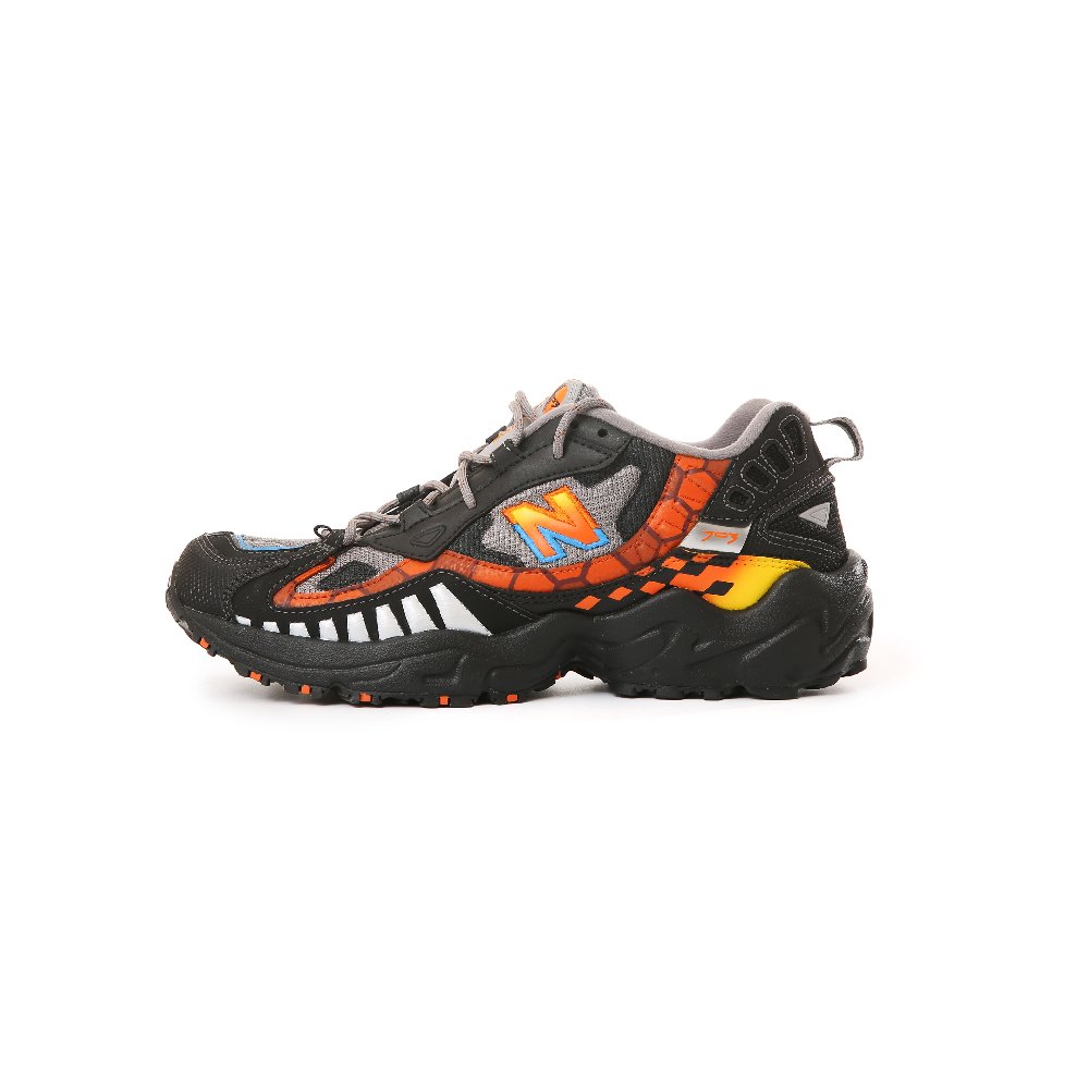 New Balance NB 703 Low-Top Outdoor Shoes Unisex Black Orange Blue