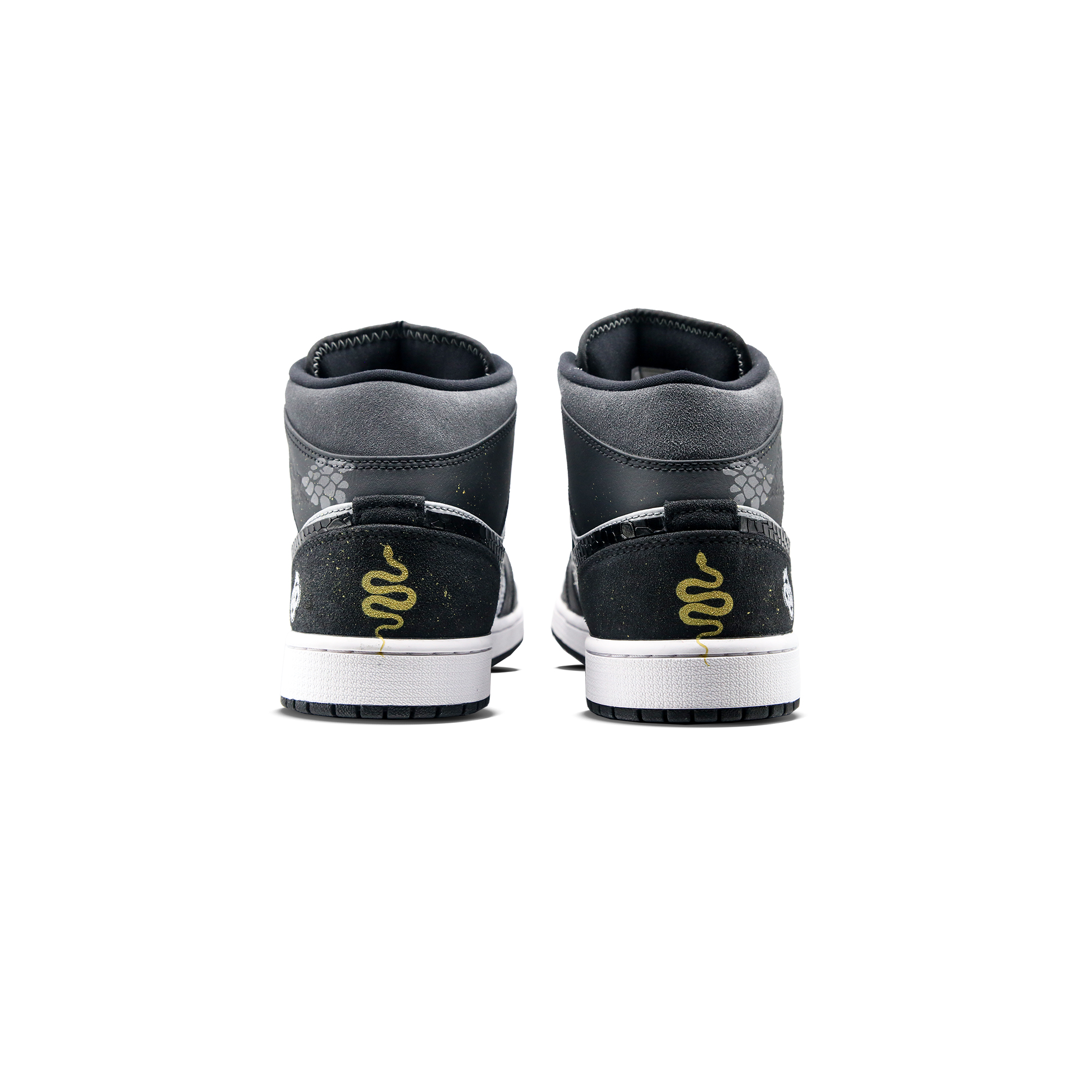 Jordan Air Jordan 1 Low Year Of The Snake Black Armor Mid-Top Vintage Basketball Shoes Men's Black White купить в интернет-магазине Yoocart с быстрой доставкой по России.