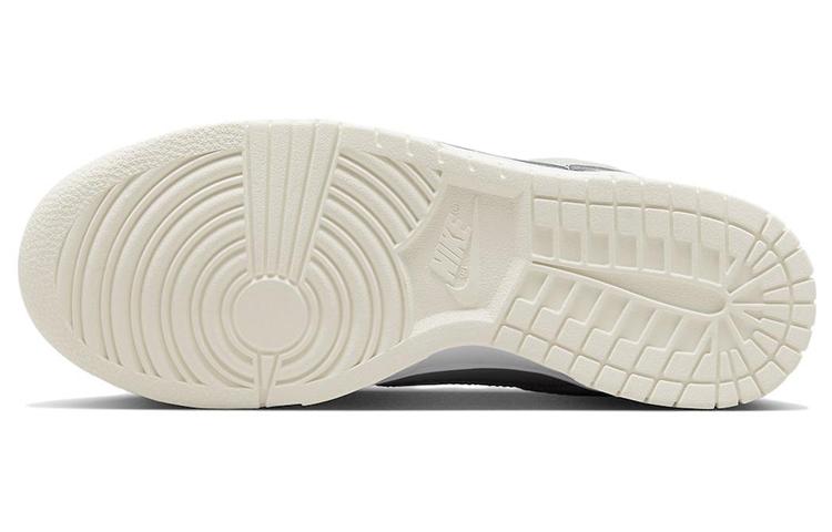 Nike Dunk Low Retro Coconut Milk Women's купить в интернет-магазине Yoocart с быстрой доставкой по России.