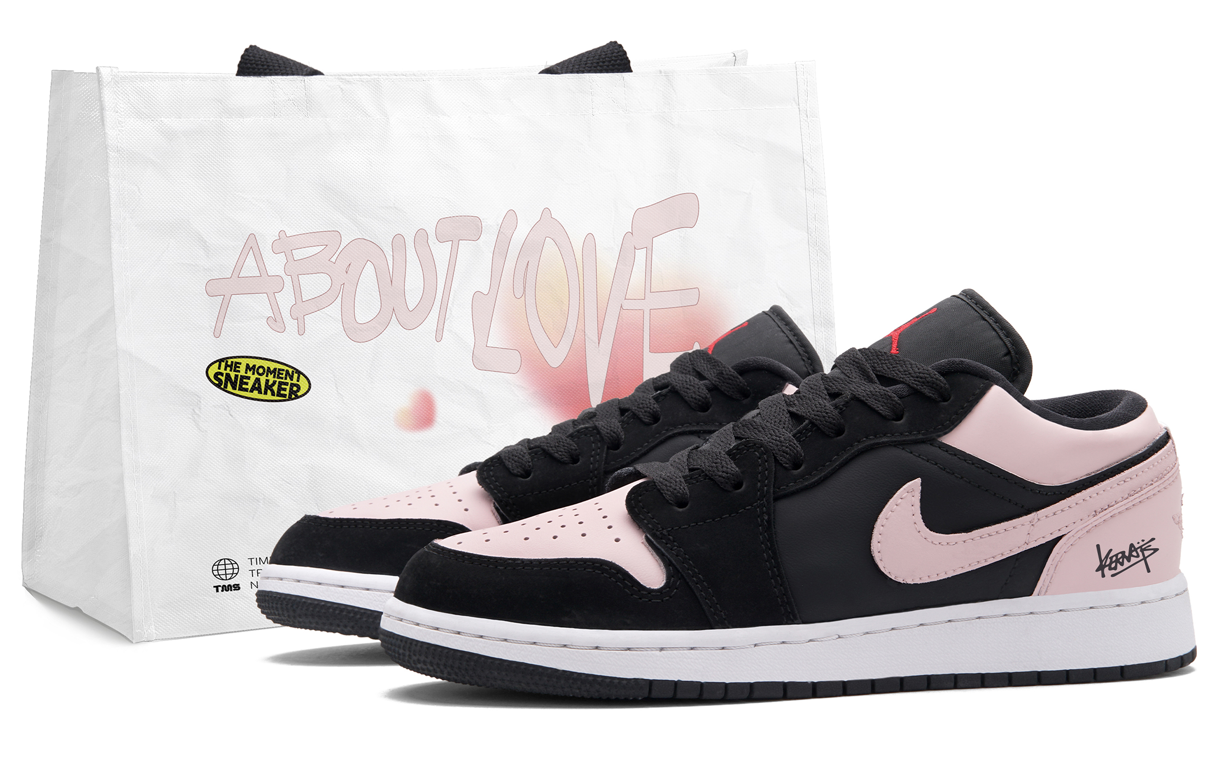 Jordan Air Jordan 1 Berry Velour Low top Vintage Basketball Shoes Unisex Black Pink