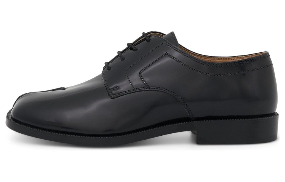 Maison Margiela Tabi Oxford Lace Up Shoes