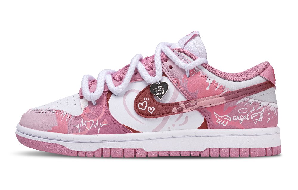 Nike Dunk Abrasion Resistant Low Top Skateboard Shoes Women's Pink