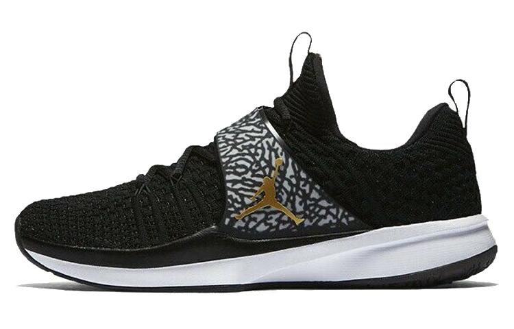 JORDAN Trainer 2 Flyknit Black Metallic Gold