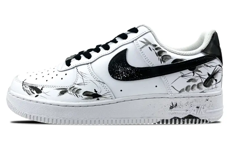 Nike Air Force 1 Coverage Anti-Slip And Wear-Resistant Lightweight Low-Top Skateboard Shoes Women's Black White Gray