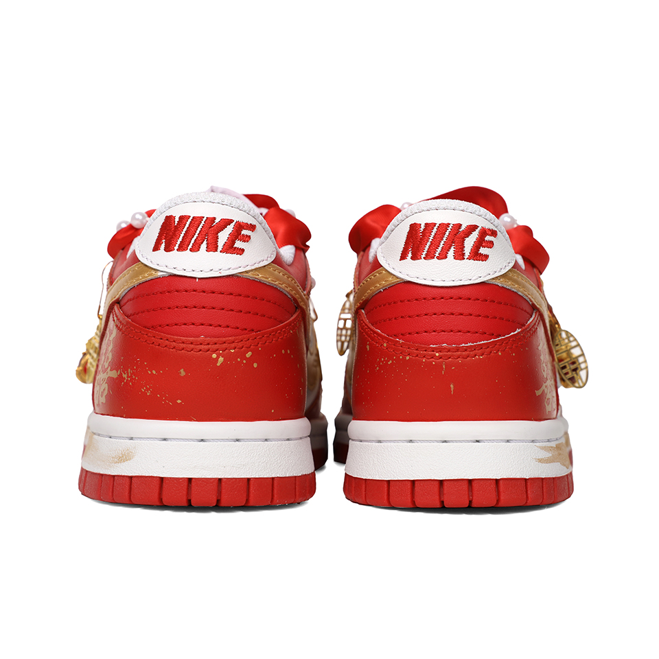 Nike Dunk Skateboard Shoes Women's Low-Top Red купить в интернет-магазине Yoocart с быстрой доставкой по России.