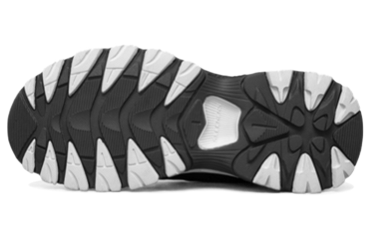 Skechers D Lites Low Top Daddy Shoes Black/White Women's купить в интернет-магазине Yoocart с быстрой доставкой по России.