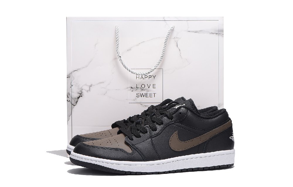 Jordan Air Jordan 1 Anti-Slip Wear-Resistant Low-Top Vintage Basketball Shoes Unisex Black Brown