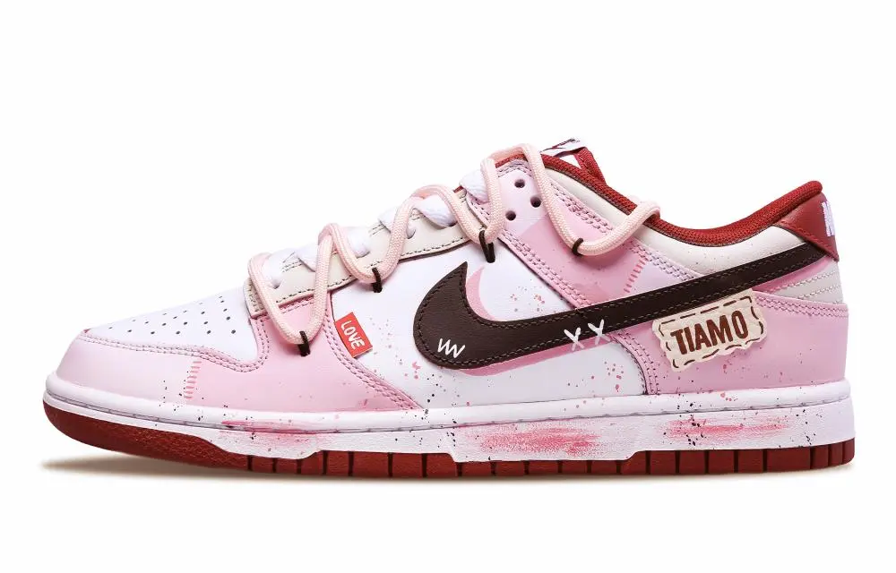 Nike Dunk Low-Top Skateboard Shoes Men's Sweet Flavor Pink