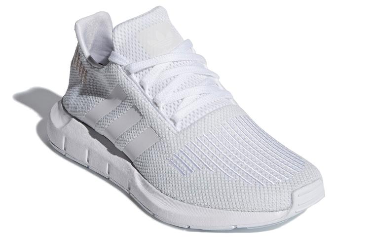 Adidas Swift Run 'Triple White' Women's купить в интернет-магазине Yoocart с быстрой доставкой по России.