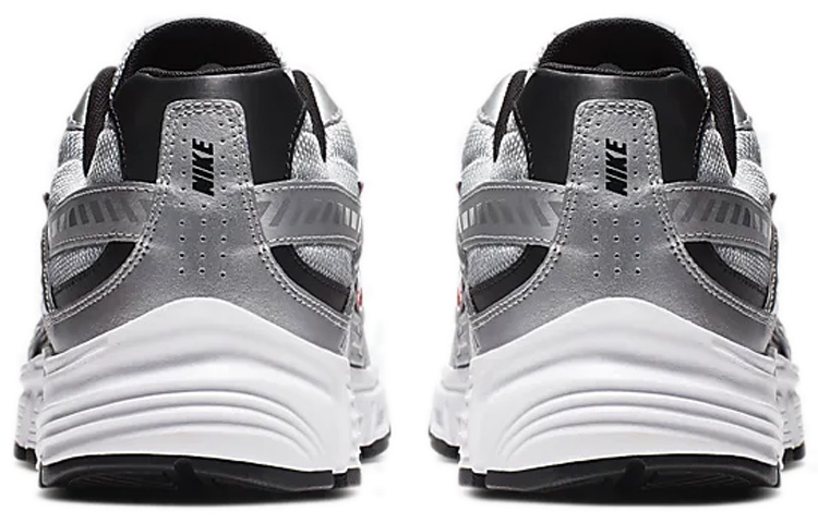 Nike Initiator Metallic Silver Red купить в интернет-магазине Yoocart с быстрой доставкой по России.