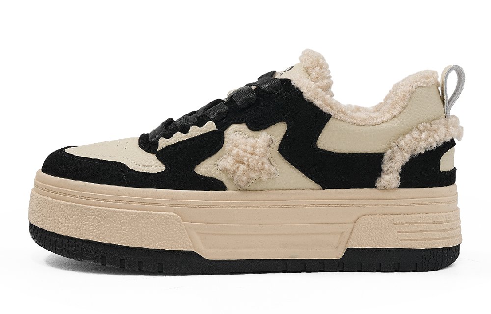 EBLAN Low-Top Skateboard Shoes Women's Beige Black