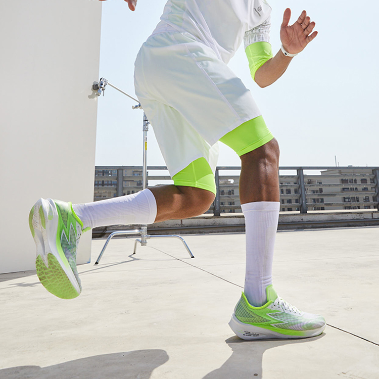 361° Feiran 1 Anti-Slip Wear-Resistant Low-Top Running Shoes Men's White Green купить в интернет-магазине Yoocart с быстрой доставкой по России.