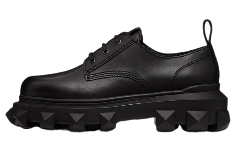 Valentino Trackstud Men's Casual Shoes Men's Black