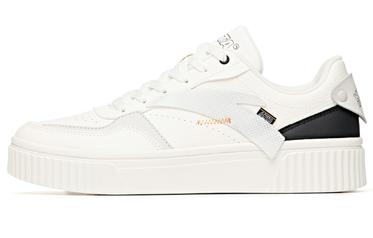 Anta Anti Slip Wear Resistant Low Top Skateboard Shoes Men's Ivory White Black