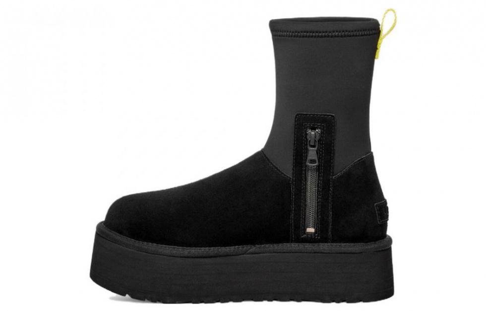 UGG Classic Dipper Boot Black Women's