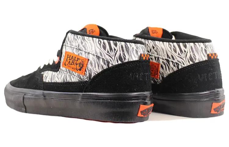 Victoria X Vans Half Cab Black White купить в интернет-магазине Yoocart с быстрой доставкой по России.