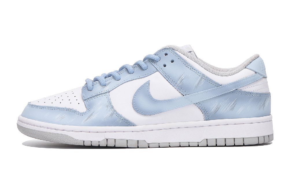 Nike Dunk Coverage Slip Resistant And Abrasion Resistant Low Top Skateboard Shoes Unisex White Blue