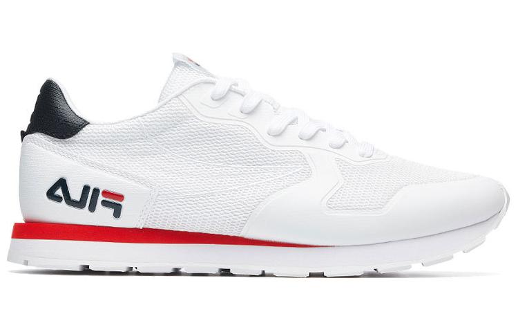 FILA Fht Series 83' Runner White купить в интернет-магазине Yoocart с быстрой доставкой по России.