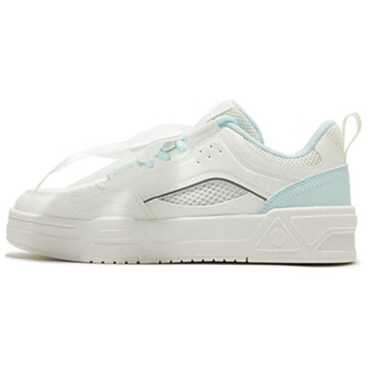 361° Crescent Anti Slip Wear Resistant Low Top Skateboard Shoes Women's White Blue