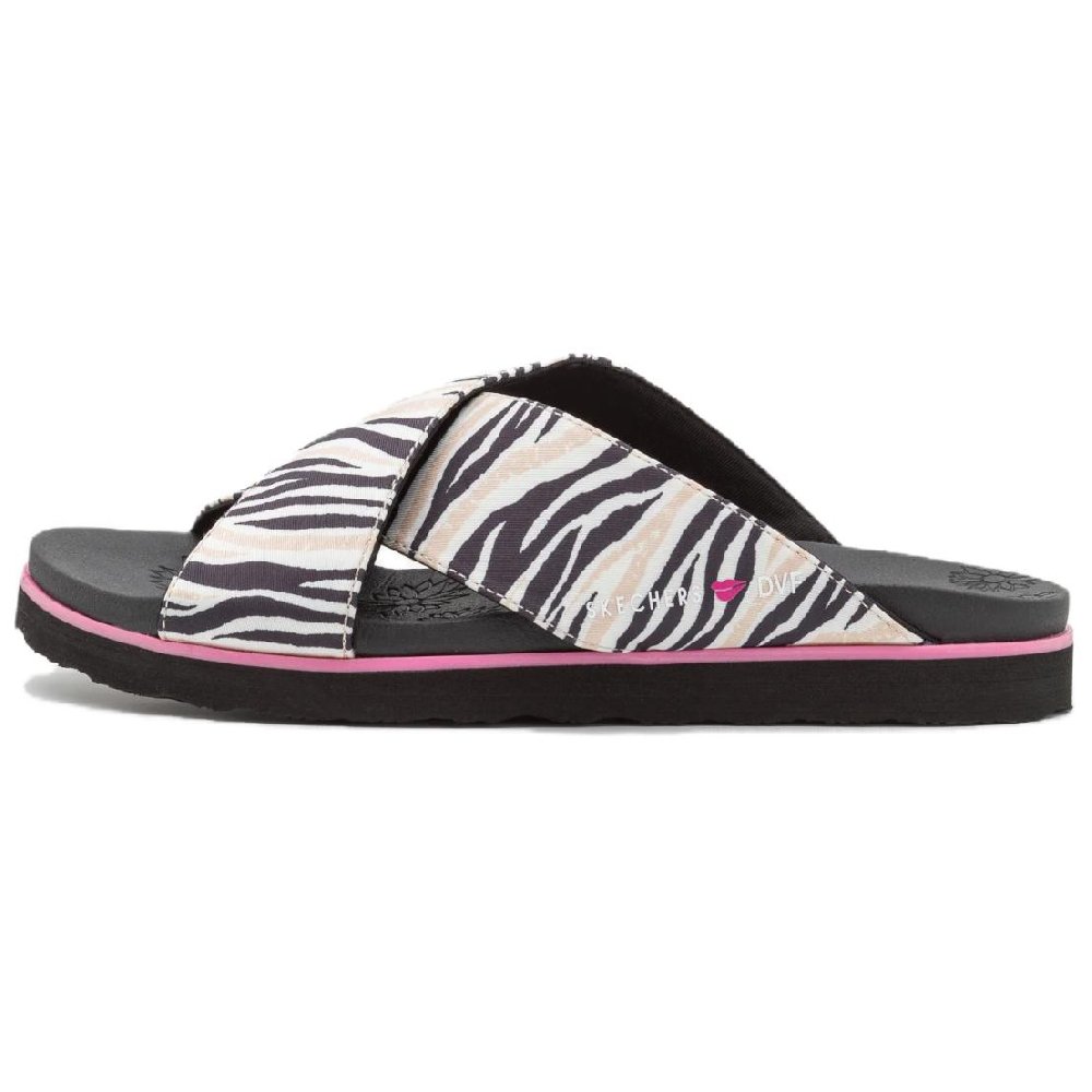 Skechers Rubber Sole Slide Slippers Women's Black White
