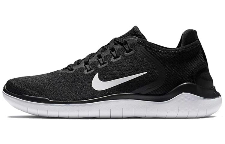 NIKE Беговые кроссовки с низким верхом для женщин