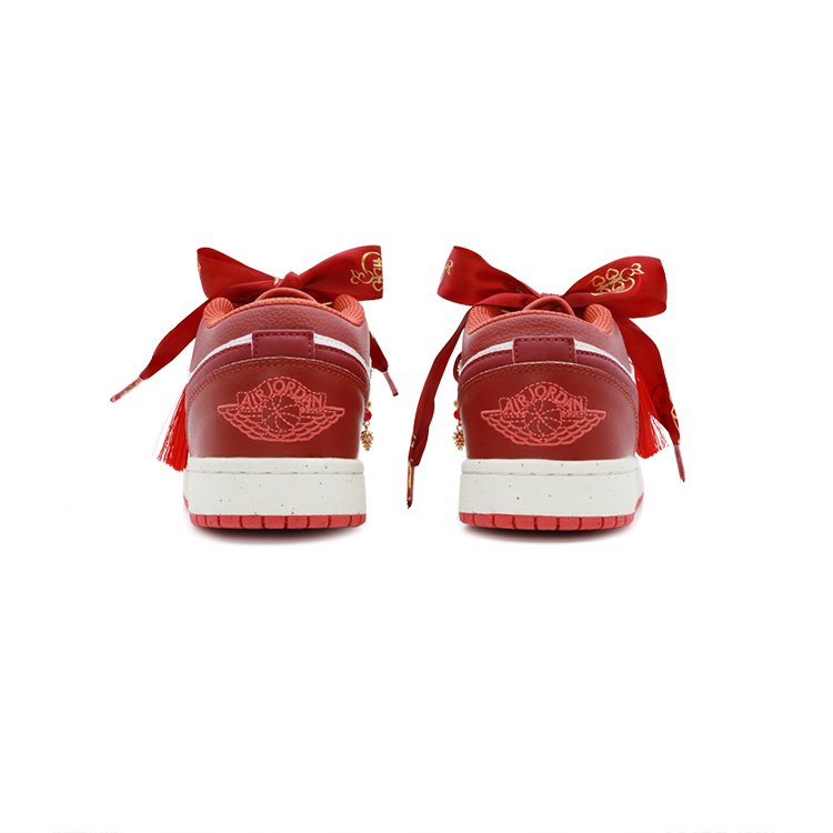 Jordan Air Jordan 1 Breathable Lightweight Low-Top Skateboard Shoes Unisex Red White