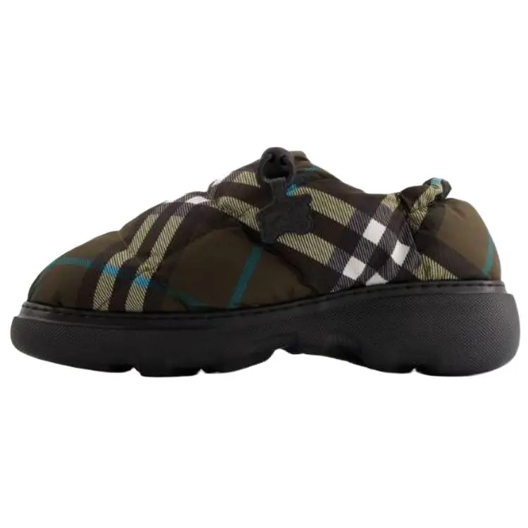 Burberry Casual Shoes Women's Green