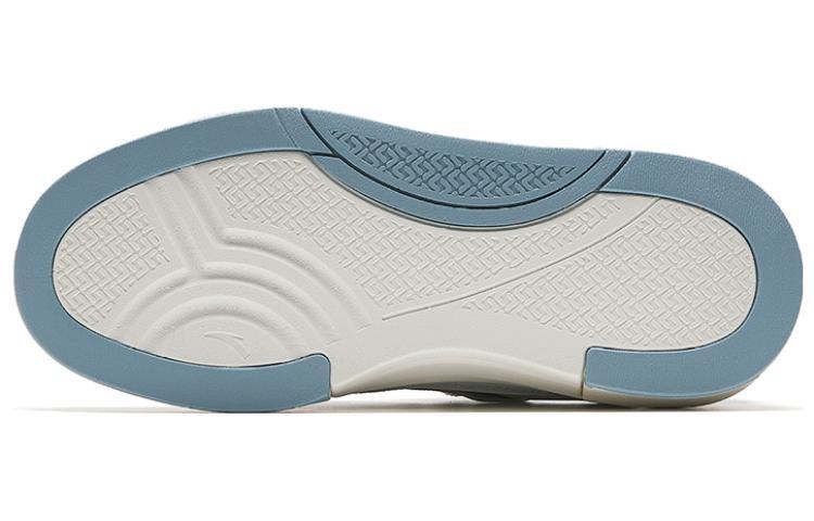 Anta Street Play LITE Anti-Slip And Wear-Resistant Lightweight Low-Top Skateboard Shoes Women's White Gray Blue купить в интернет-магазине Yoocart с быстрой доставкой по России.