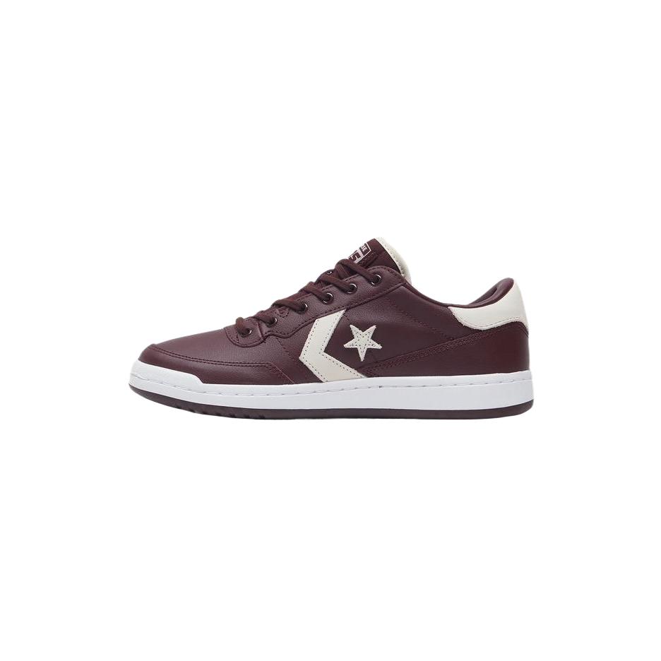Converse Slip Resistant Low Top Skateboard Shoes Unisex Red