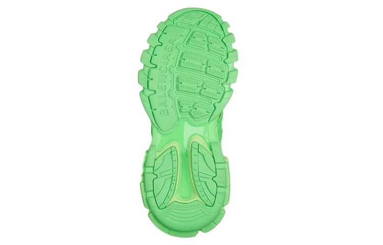 Balenciaga Track Fluo Green купить в интернет-магазине Yoocart с быстрой доставкой по России.