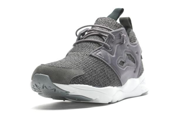 Reebok Running Shoes Men Low-Top Dark Gray