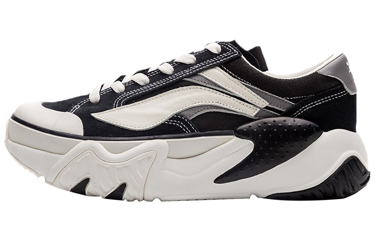 LiNing Anti Slip Wear Resistant Low Top Sports Casual Shoes Men's Black White