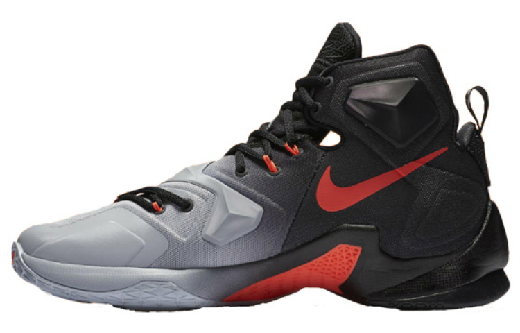 Nike LeBron 13 On Court