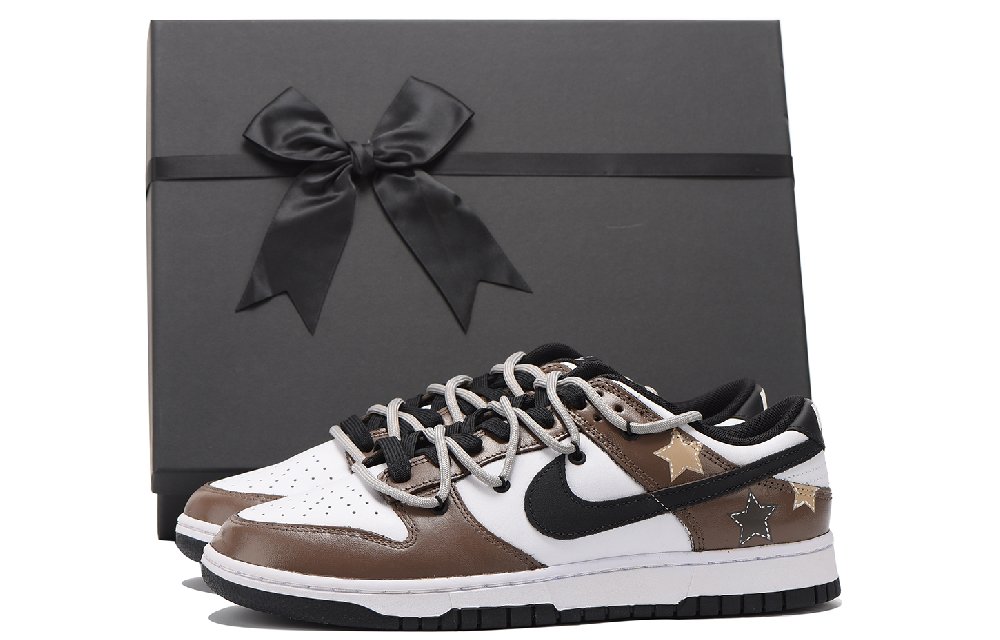 Nike Dunk Skateboard Shoes Women's Low-Top Brown