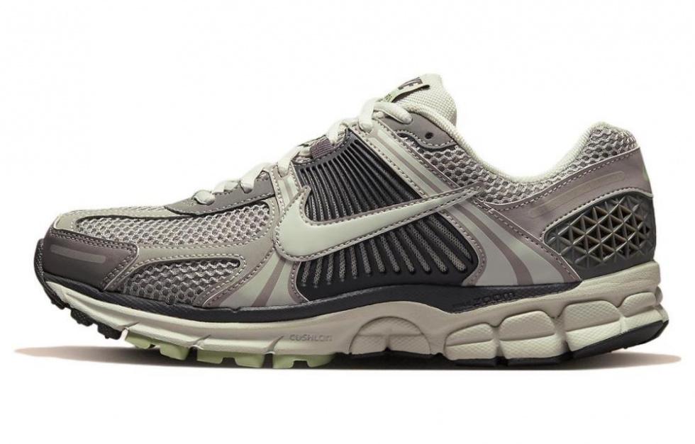 Nike Air Zoom Vomero 5 'Cobblestone' Women's