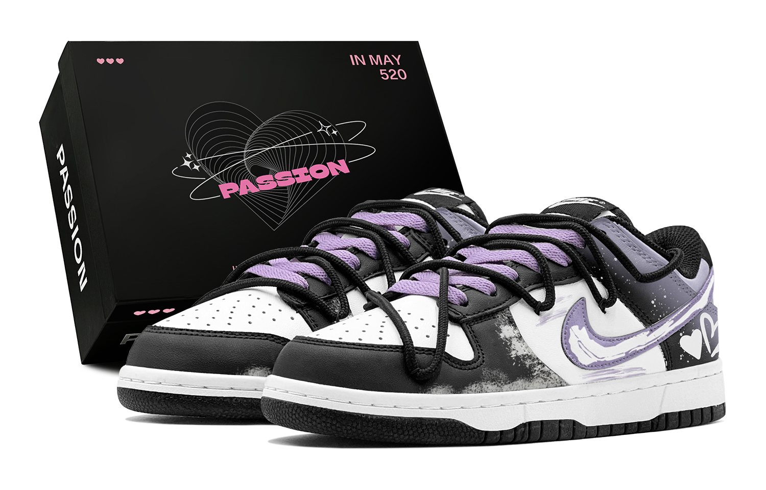 Nike Dunk Low Top Skateboard Shoes Women's Purple White