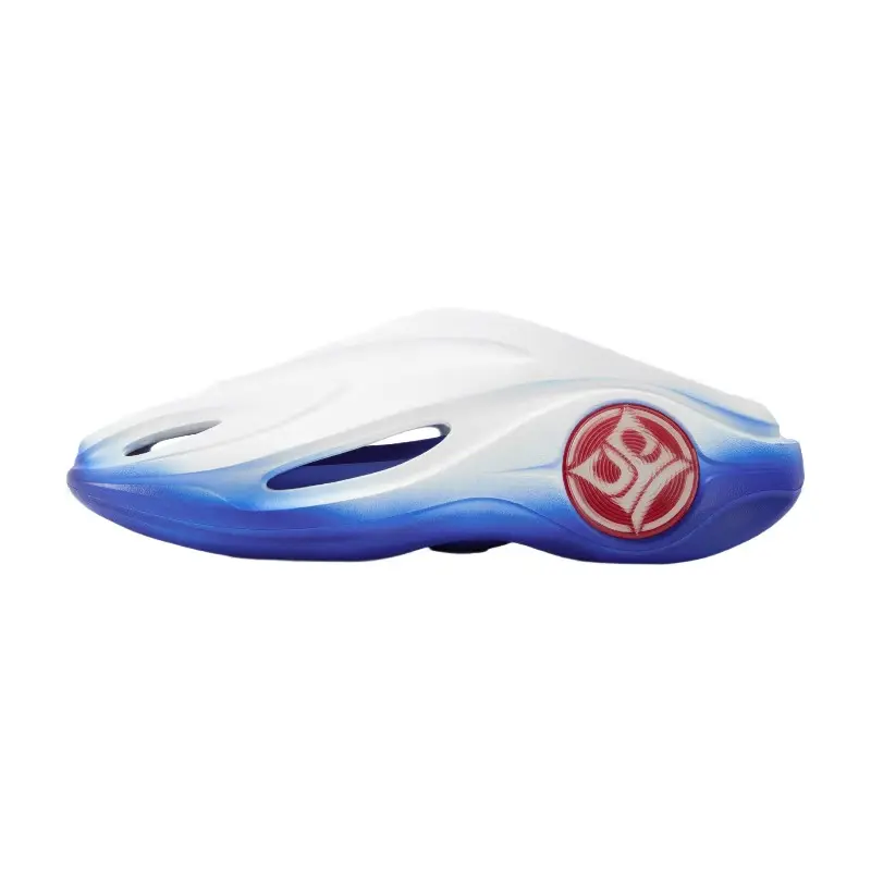 361° Whale Cruise 2 Clogs Men's White Blue