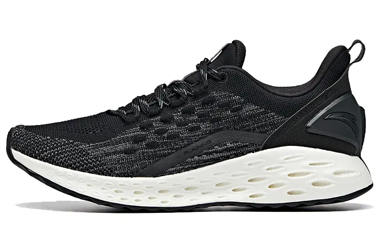 Anta Low top Running Shoes Women's Black White