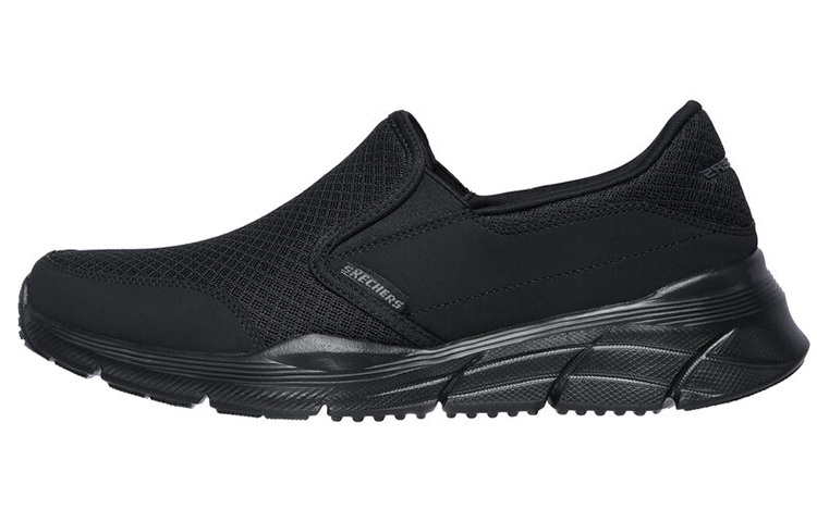 Skechers Equalizer 4.0 Slip on Shoes Black