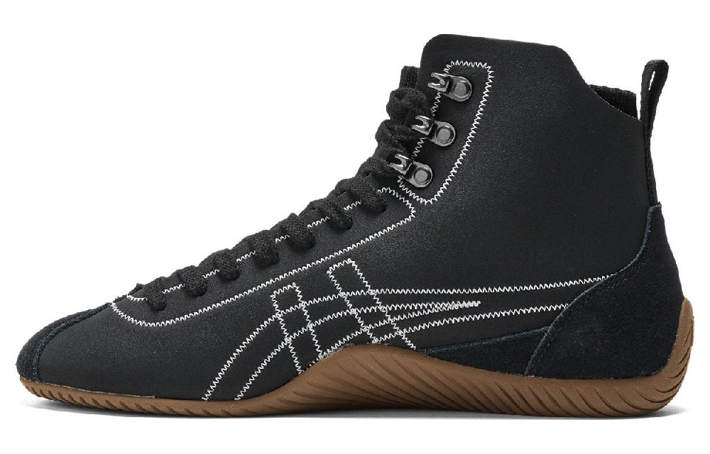 Onitsuka Tiger Sclaw Mt Black White Gum