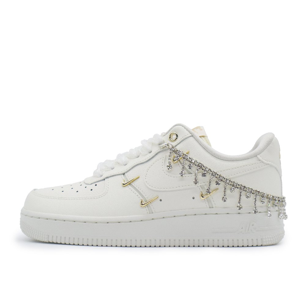 Nike Air Force 1 Anti-Slip Wear-Resistant Low-Top Skateboard Shoes Women's White Gold