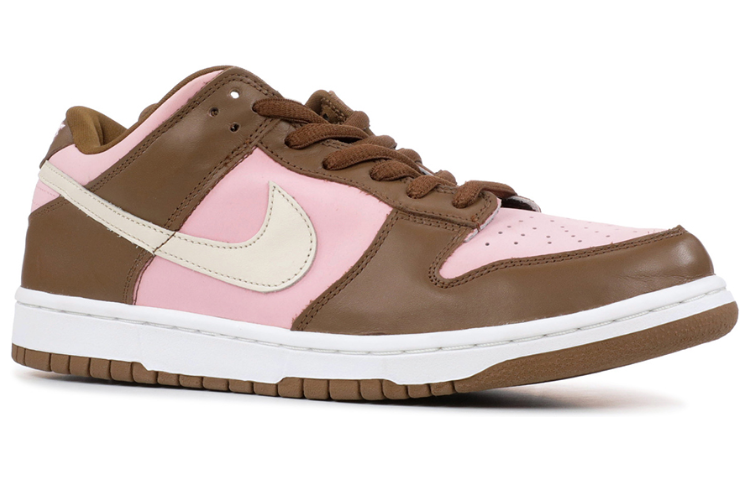 Nike Sb Dunk Low Stussy Cherry